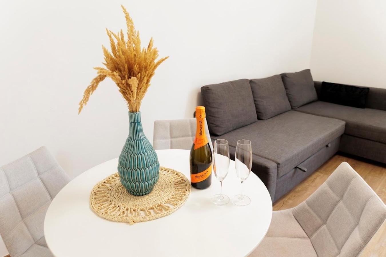 Appartement Boutique Flat in Old Town à Bratislava Extérieur photo
